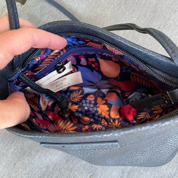 Salvador Bachiller Leather Purse - Picture 2 of 4